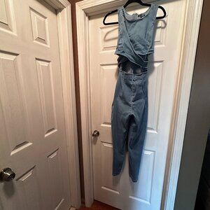 Summer-Ready Wrap Front Romper – Size 10, Shows Just the Right Amount of Skin!
